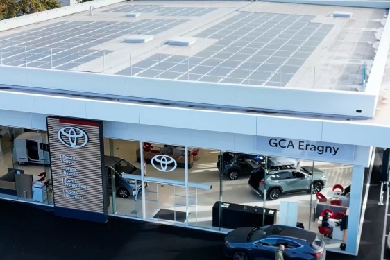 TOYOTA ERAGNY