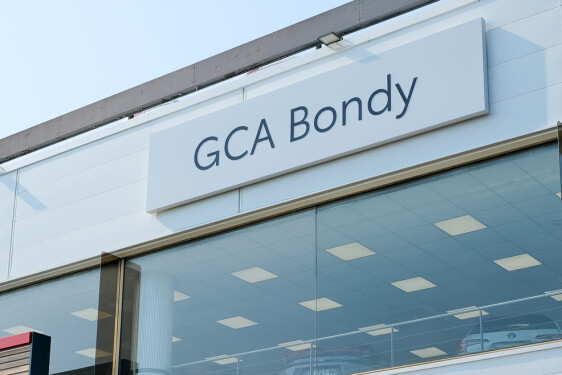 TOYOTA BONDY - FACADE CONCESSION